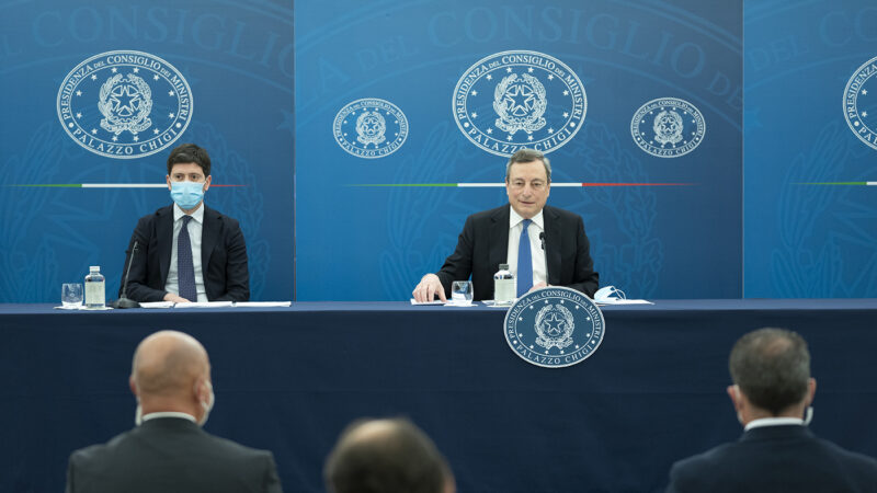 Italy, Prime Minister Mario Draghi and Health Minister Roberto Speranza: the fairs will gradually reopen from July 1st.